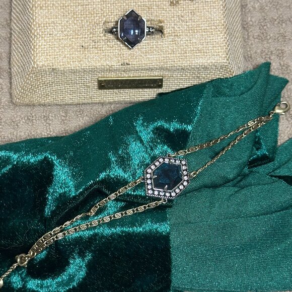 Grand Cabaret Ring-size 7 - Picture 6 of 6